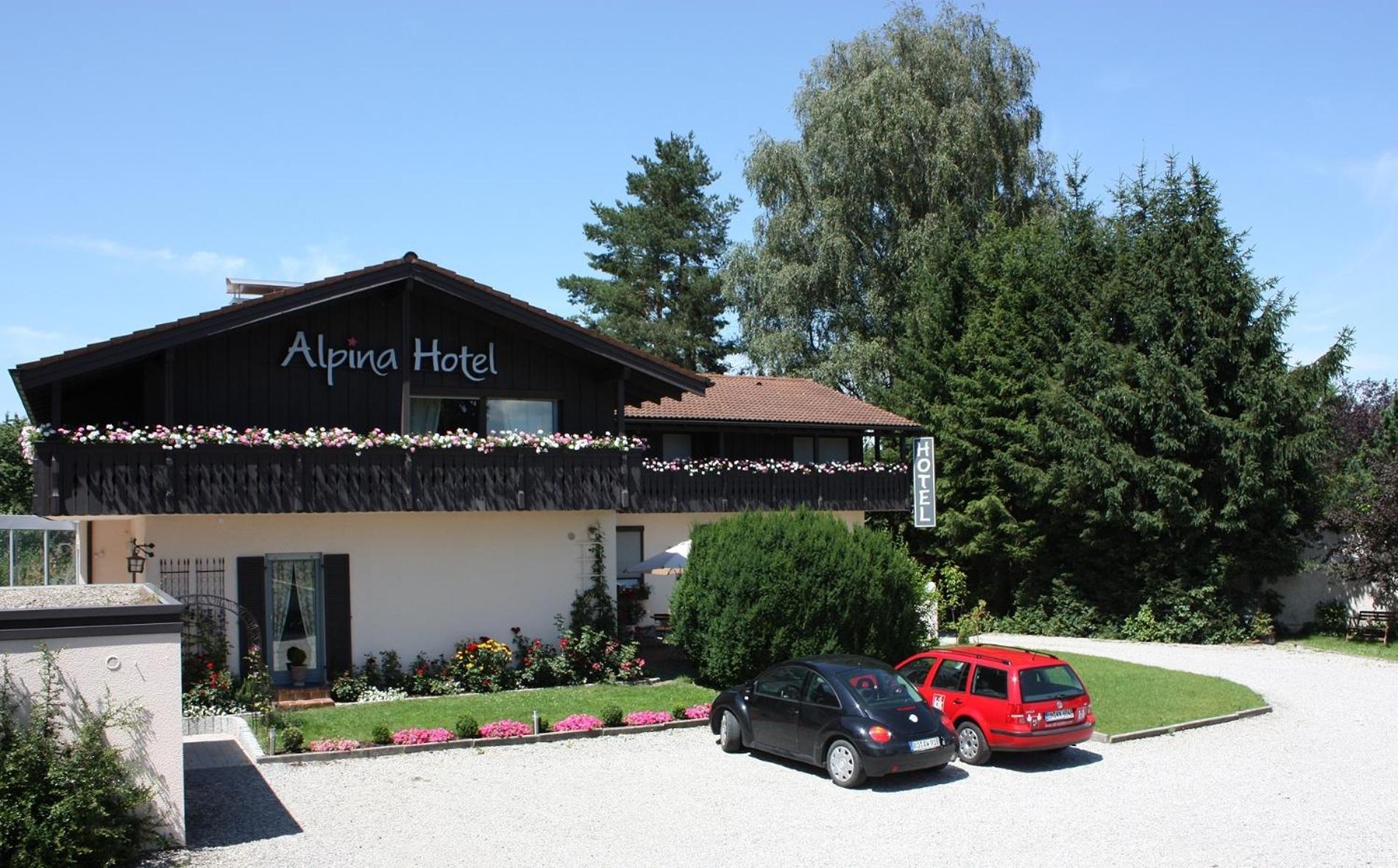 Alpina Hotel Розенгайм Екстер'єр фото